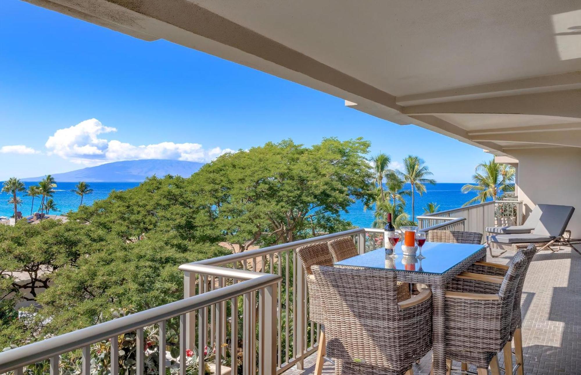 The Whaler By Maui Resort Rentals Lahaina Exterior photo