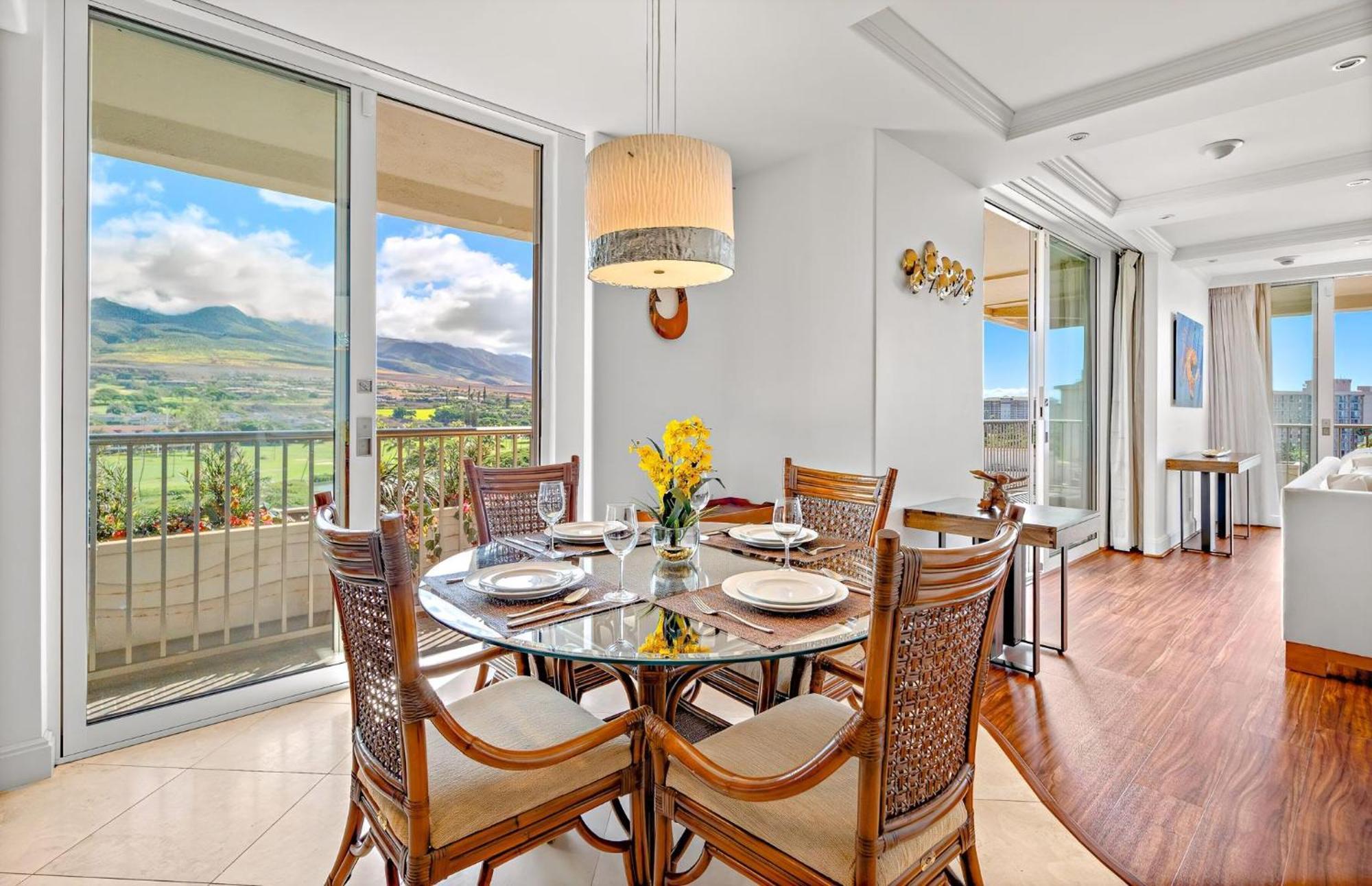 The Whaler By Maui Resort Rentals Lahaina Exterior photo