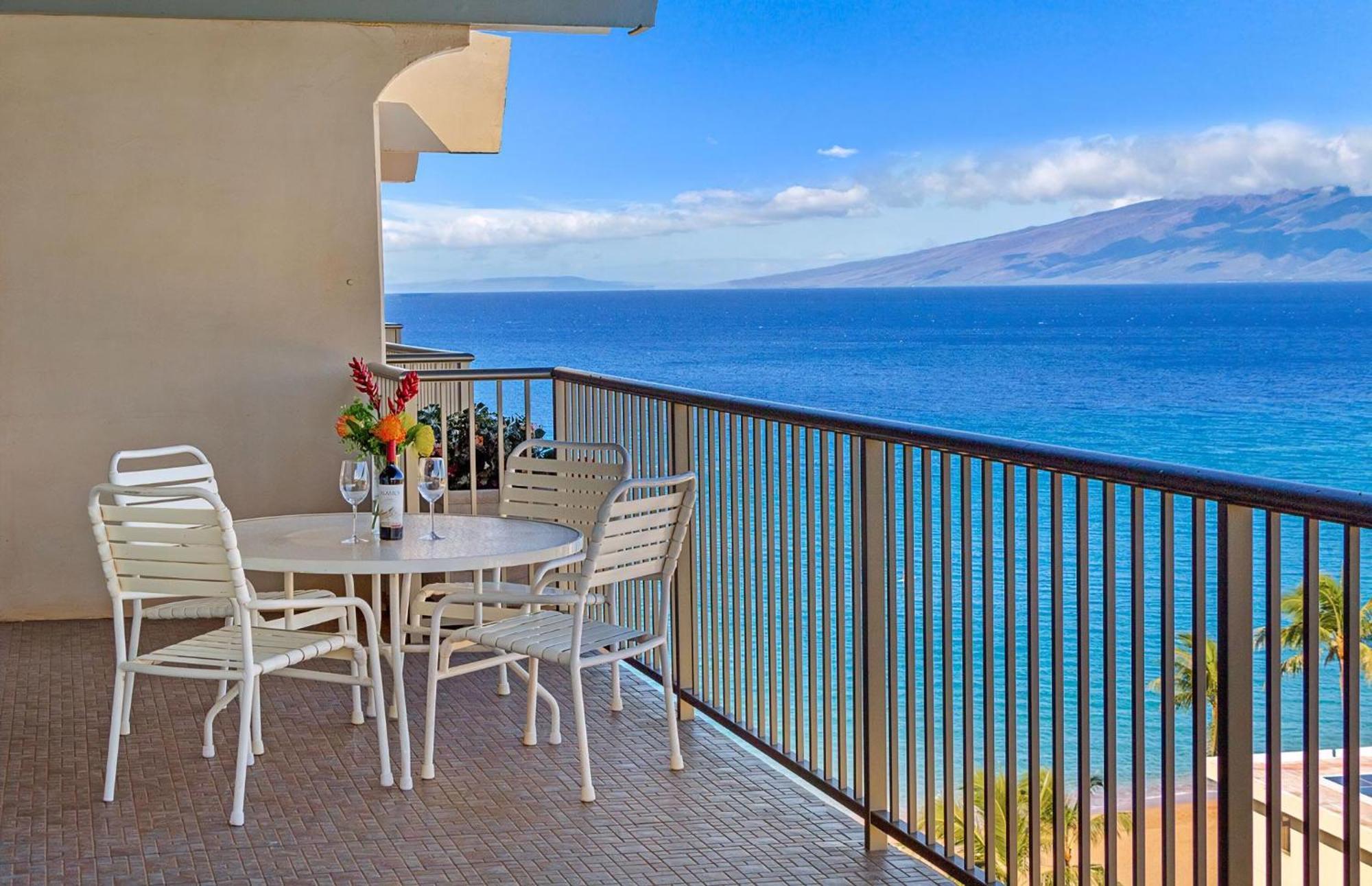 The Whaler By Maui Resort Rentals Lahaina Exterior photo