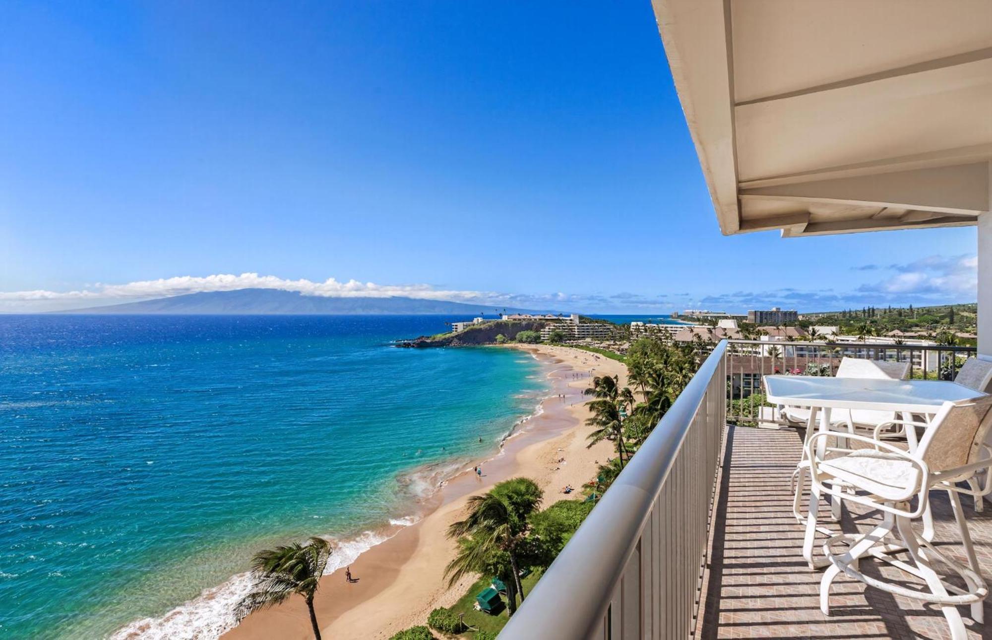 The Whaler By Maui Resort Rentals Lahaina Exterior photo