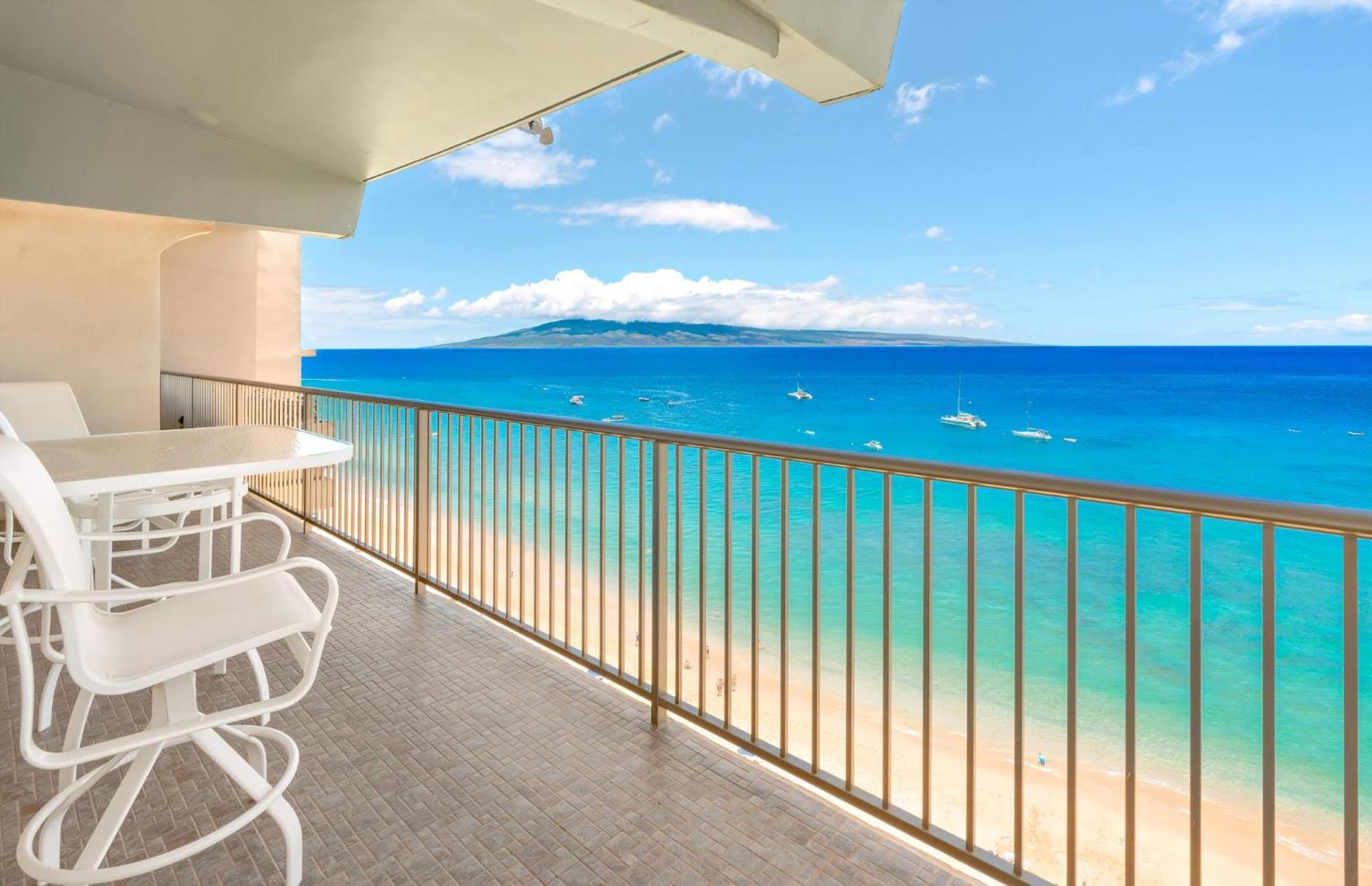 The Whaler By Maui Resort Rentals Lahaina Exterior photo